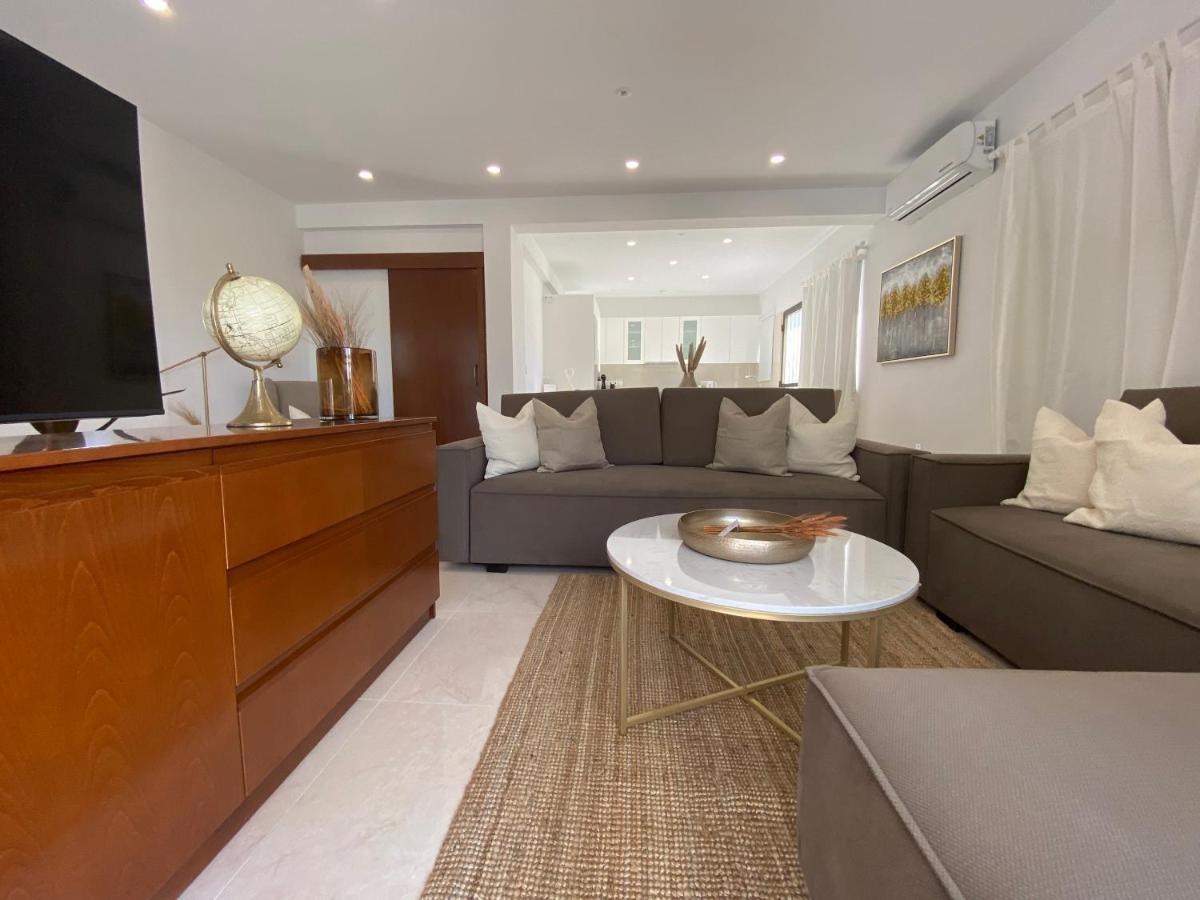 Phaedrus Living: City View Luxury Flat Androcleous بافوس المظهر الخارجي الصورة